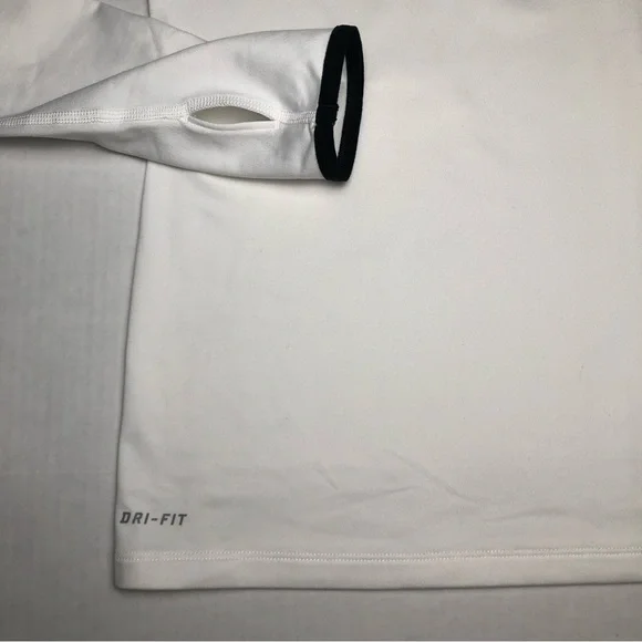 Nike Pro Girl’s Crew Neck Dri-Fit Therma Long Sleeve Shirt - Picture 2 of 5